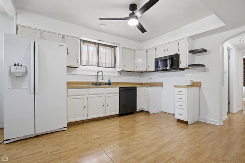Tiny photo for 8940 S Utica Avenue, Evergreen Park, IL 60805 (MLS # 12678535)