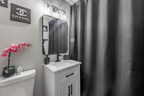 Tiny photo for 4850 S Lake Park Avenue #2009, Chicago, IL 60615 (MLS # 12497130)