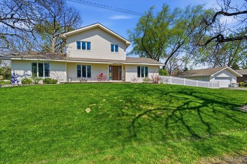 Photo of 27W300 Williams Street, Winfield, IL 60190 (MLS # 12626285)