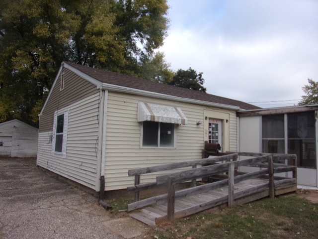 Marquette Heights, Illinois 61554, United States, 3 Bedrooms Bedrooms, ,1 BathroomBathrooms,Residential,Active,256563