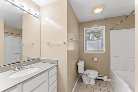 Tiny photo for 1106 W Kirby Avenue, Champaign, IL 61821 (MLS # 12474606)