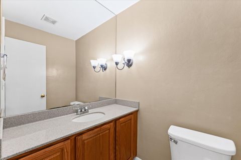 Tiny photo for 1106 W Kirby Avenue, Champaign, IL 61821 (MLS # 12474606)