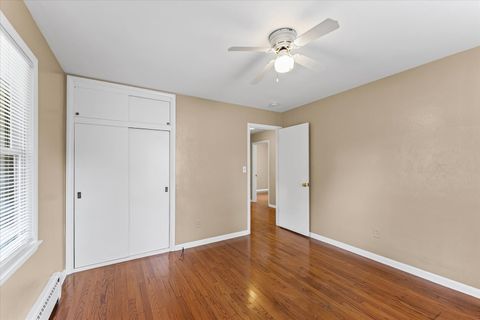 Tiny photo for 1106 W Kirby Avenue, Champaign, IL 61821 (MLS # 12474606)