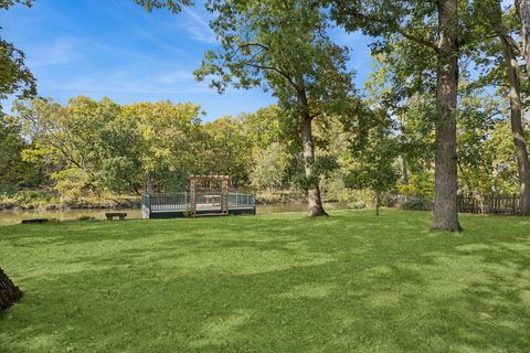 Tiny photo for 220 Maplewood Road, Riverside, IL 60546 (MLS # 12518907)