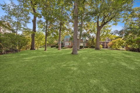 Tiny photo for 220 Maplewood Road, Riverside, IL 60546 (MLS # 12518907)