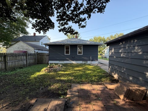 Tiny photo for 1525 27th Avenue S, Clinton, IA 52732 (MLS # 12741783)