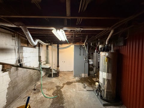 Tiny photo for 1525 27th Avenue S, Clinton, IA 52732 (MLS # 12741783)