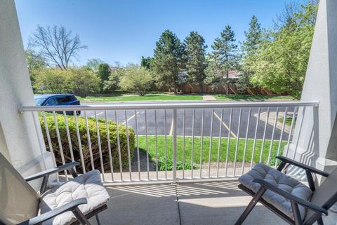 Tiny photo for 601 W Rand Road #106, Arlington Heights, IL 60004 (MLS # 12637241)
