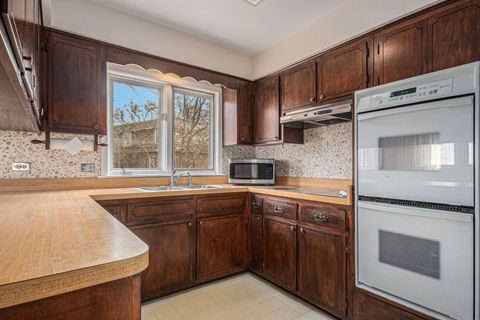 Tiny photo for 1421 Berry Lane, Flossmoor, IL 60422 (MLS # 12582970)