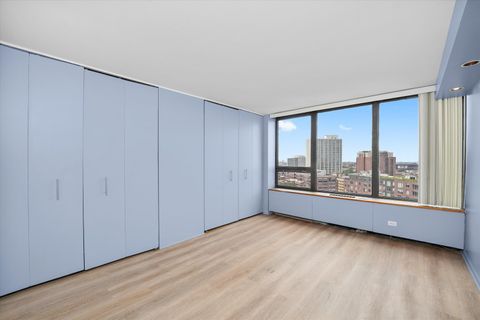 Tiny photo for 3930 N Pine Grove Avenue #1612, Chicago, IL 60613 (MLS # 12421266)