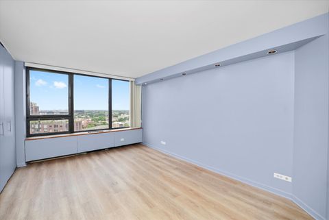 Tiny photo for 3930 N Pine Grove Avenue #1612, Chicago, IL 60613 (MLS # 12421266)