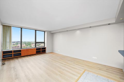 Tiny photo for 3930 N Pine Grove Avenue #1612, Chicago, IL 60613 (MLS # 12421266)