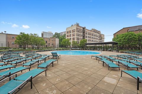 Tiny photo for 3930 N Pine Grove Avenue #1612, Chicago, IL 60613 (MLS # 12421266)