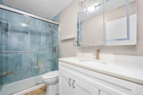 Tiny photo for 3930 N Pine Grove Avenue #1612, Chicago, IL 60613 (MLS # 12421266)