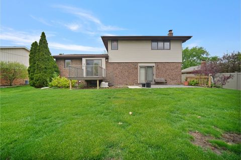 Tiny photo for Homer Glen, IL 60491 (MLS # 12633599)