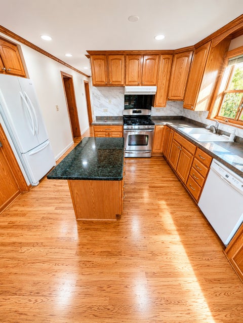 Tiny photo for 11401 S Lawndale Avenue, Chicago, IL 60655 (MLS # 12652415)
