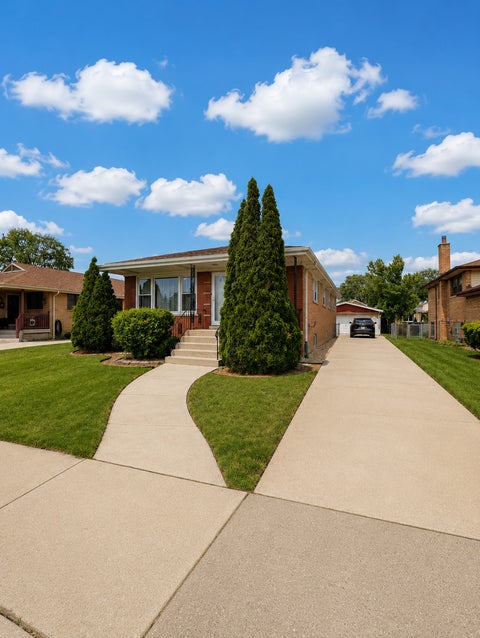 Tiny photo for 11401 S Lawndale Avenue, Chicago, IL 60655 (MLS # 12652415)