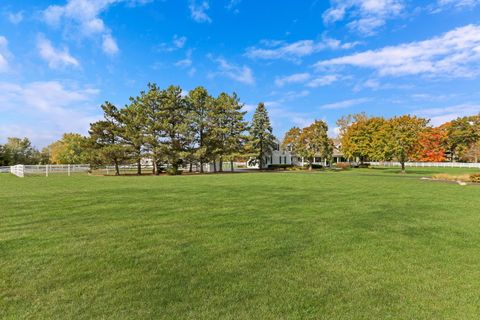 Tiny photo for 36968 N Thoroughbred Drive, Old Mill Creek, IL 60083 (MLS # 12517250)