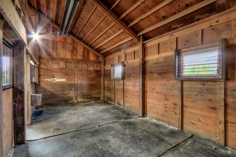 Tiny photo for 36968 N Thoroughbred Drive, Old Mill Creek, IL 60083 (MLS # 12517250)