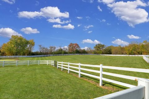 Tiny photo for 36968 N Thoroughbred Drive, Old Mill Creek, IL 60083 (MLS # 12517250)