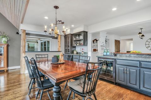 Tiny photo for 36968 N Thoroughbred Drive, Old Mill Creek, IL 60083 (MLS # 12517250)