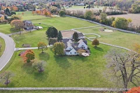 Tiny photo for 36968 N Thoroughbred Drive, Old Mill Creek, IL 60083 (MLS # 12517250)