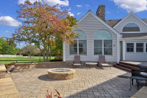 Tiny photo for 36968 N Thoroughbred Drive, Old Mill Creek, IL 60083 (MLS # 12517250)