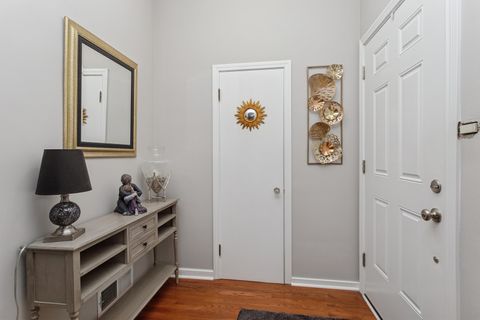 Tiny photo for 1558 Portsmouth Avenue, Westchester, IL 60154 (MLS # 12602224)