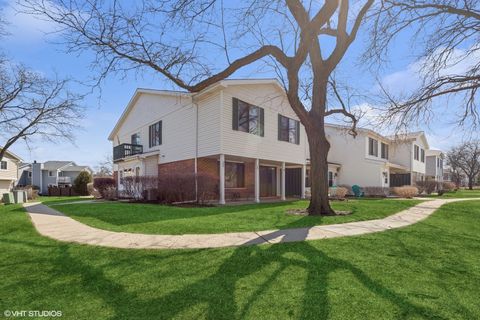 302 Taylor Court Vernon Hills IL 60061