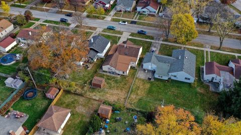 A home in Oak Lawn