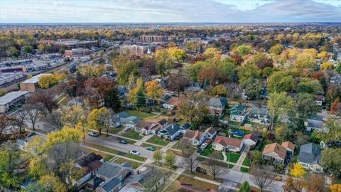 A home in Oak Lawn