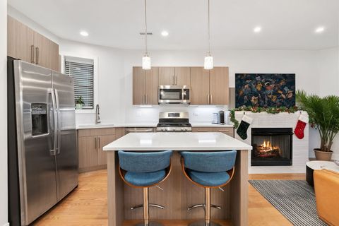 Tiny photo for Chicago, IL 60613 (MLS # 12521305)