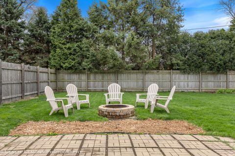 Tiny photo for 221 69th Street, Darien, IL 60561 (MLS # 12614546)
