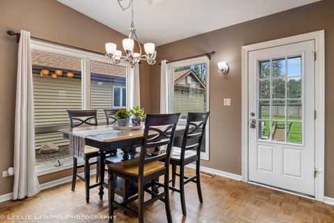 Tiny photo for 221 69th Street, Darien, IL 60561 (MLS # 12614546)