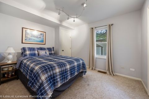 Tiny photo for 221 69th Street, Darien, IL 60561 (MLS # 12614546)