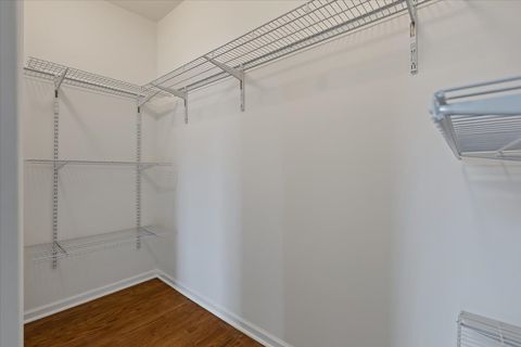 Tiny photo for 6745 N Saint Louis Avenue, Lincolnwood, IL 60712 (MLS # 12597158)