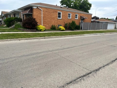 Tiny photo for 5959 S Rutherford Avenue, Chicago, IL 60638 (MLS # 12663534)
