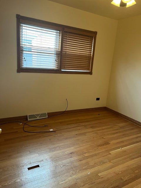 Tiny photo for 5959 S Rutherford Avenue, Chicago, IL 60638 (MLS # 12663534)