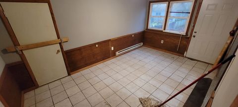 Tiny photo for 1312 PERSHING Avenue, Davenport, IA 52803 (MLS # 12640371)