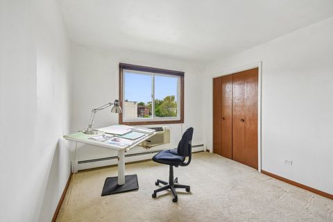 Tiny photo for 12809 Carriage Lane #12, Crestwood, IL 60418 (MLS # 12641613)