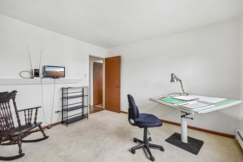 Tiny photo for 12809 Carriage Lane #12, Crestwood, IL 60418 (MLS # 12641613)