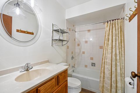 Tiny photo for 12809 Carriage Lane #12, Crestwood, IL 60418 (MLS # 12641613)
