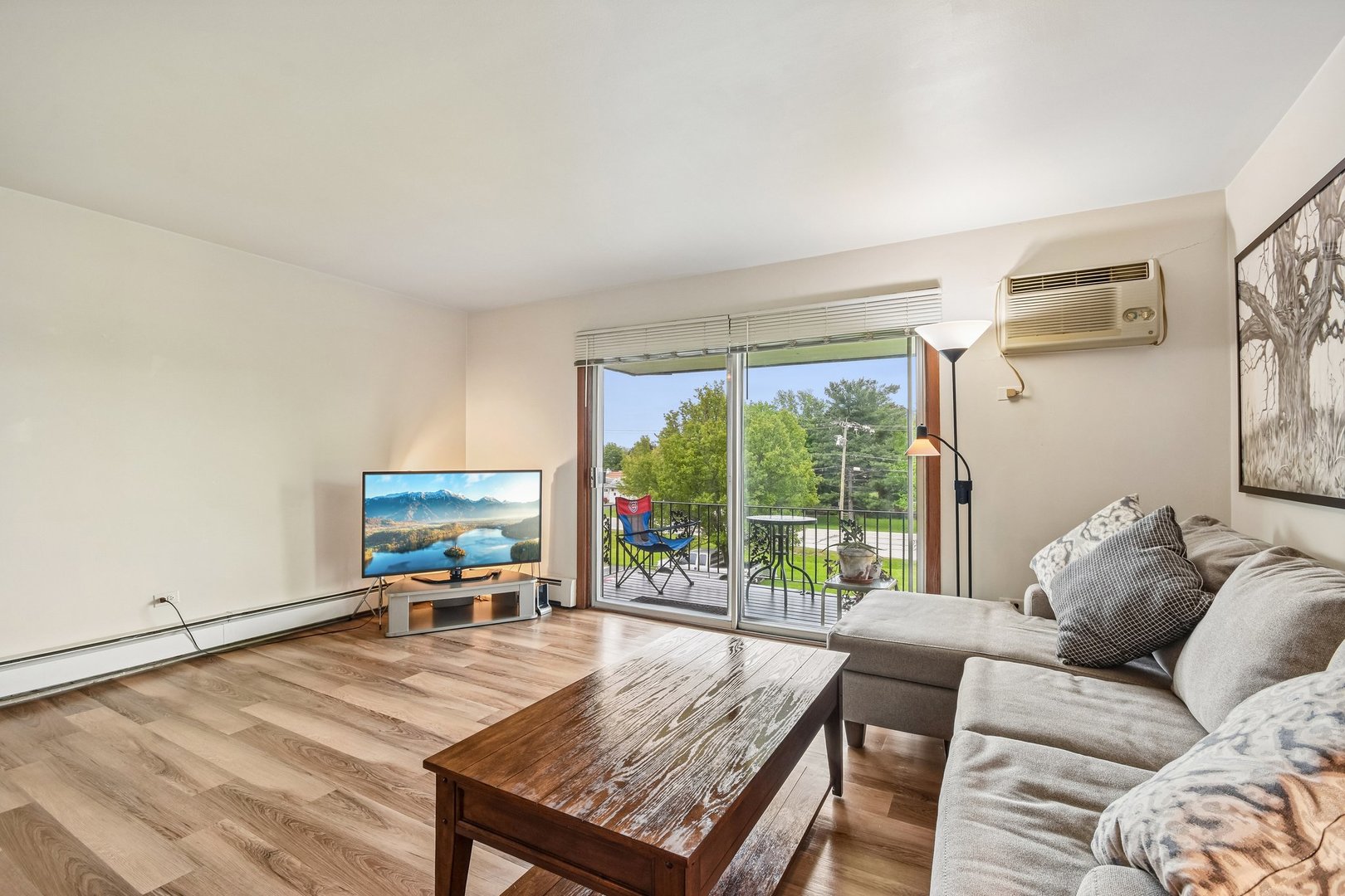 12809 Carriage Lane 12