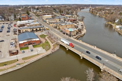 Tiny photo for 313 S 1st Street, West Dundee, IL 60118 (MLS # 12602587)