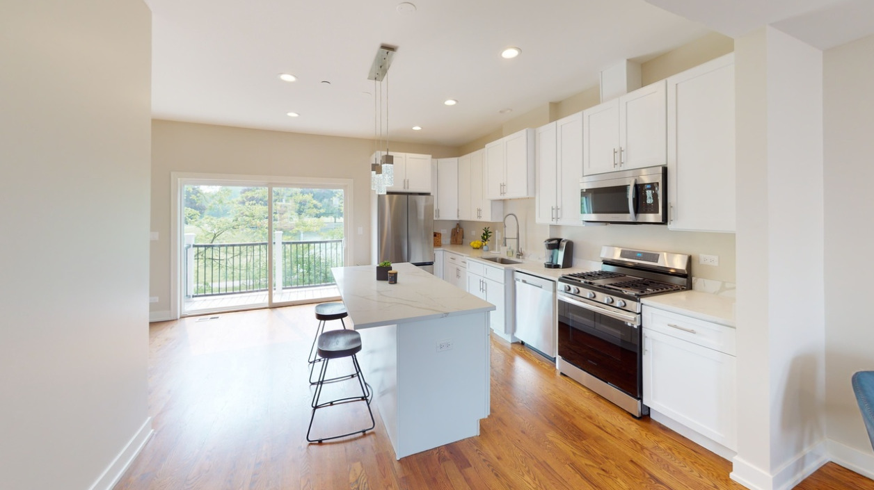 504 Highland Parkway