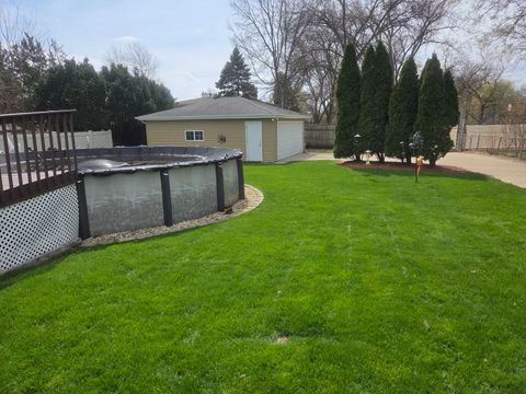 Tiny photo for 1101 E Washington Boulevard, Lombard, IL 60148 (MLS # 12628138)