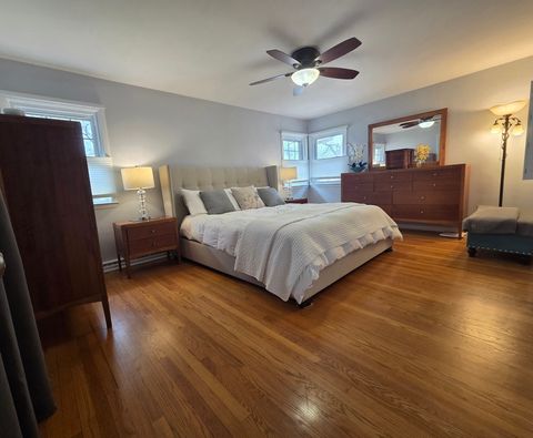 Tiny photo for 1101 E Washington Boulevard, Lombard, IL 60148 (MLS # 12628138)