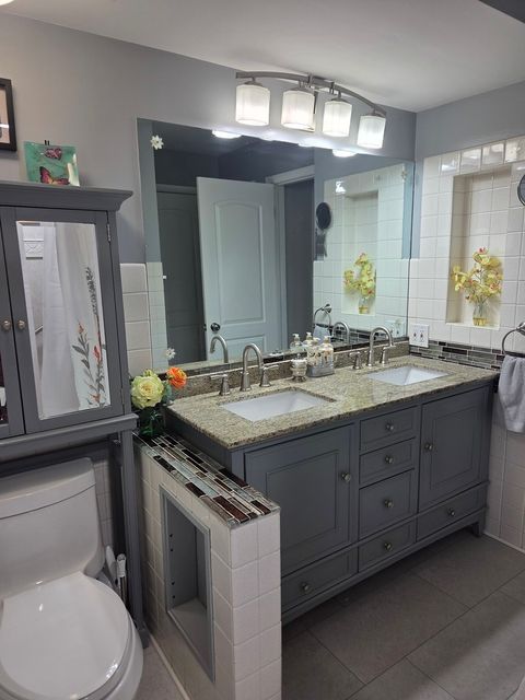 Tiny photo for 1101 E Washington Boulevard, Lombard, IL 60148 (MLS # 12628138)