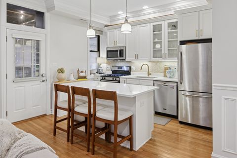 Tiny photo for 1703 N Crilly Court #1, Chicago, IL 60614 (MLS # 12540283)