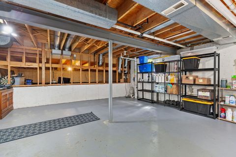 Tiny photo for 1211 Parliament Court, Libertyville, IL 60048 (MLS # 12521934)